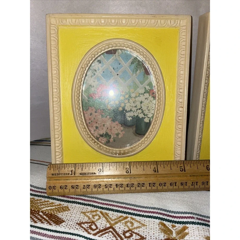 Pair Of Yellow And White Wall‎ Hanging Picture Frames